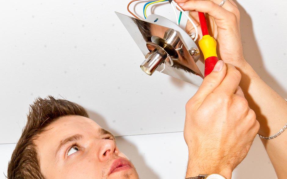 électricien à domicile Cuts